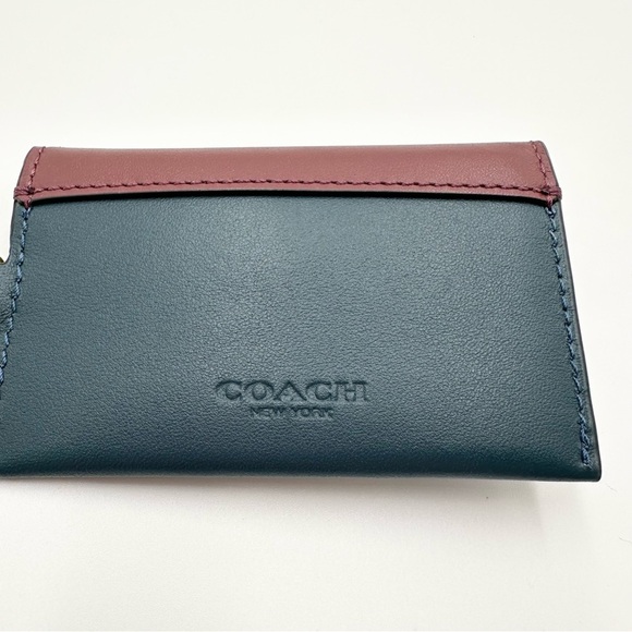 Coach Turnlock Card Case in Colorblock - Picture 8 of 9